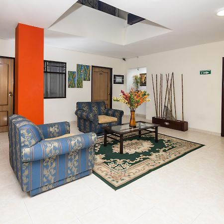 Hotel Los Tunjos Pereira Esterno foto